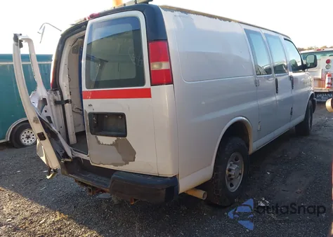 2009 Chevrolet Express 2500 Work Van из США, поврежденный, VIN 1GCGG25C191176491